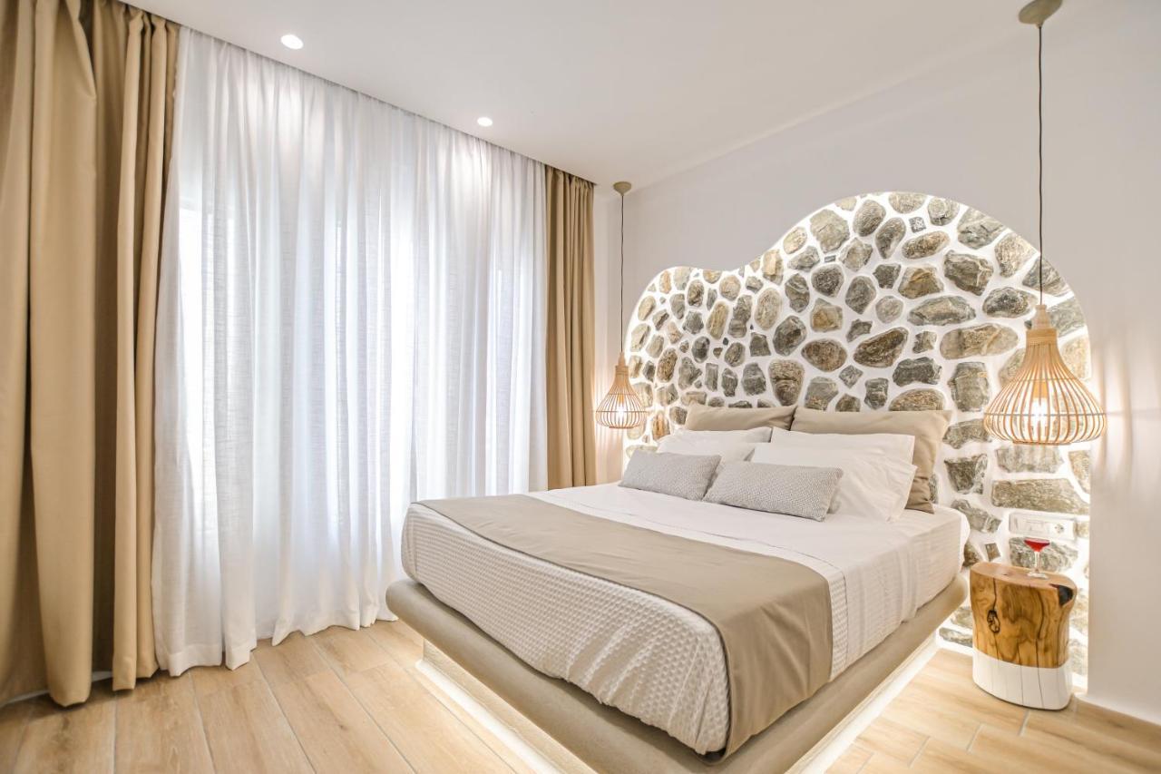 Adriana Hotel 3*