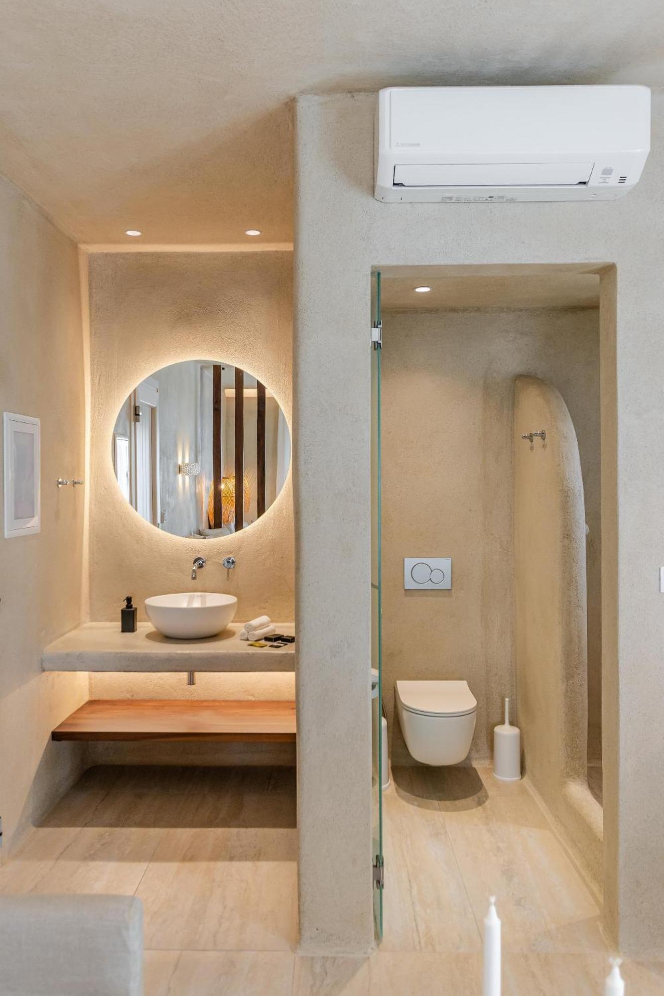 Adriana Hotel 3*