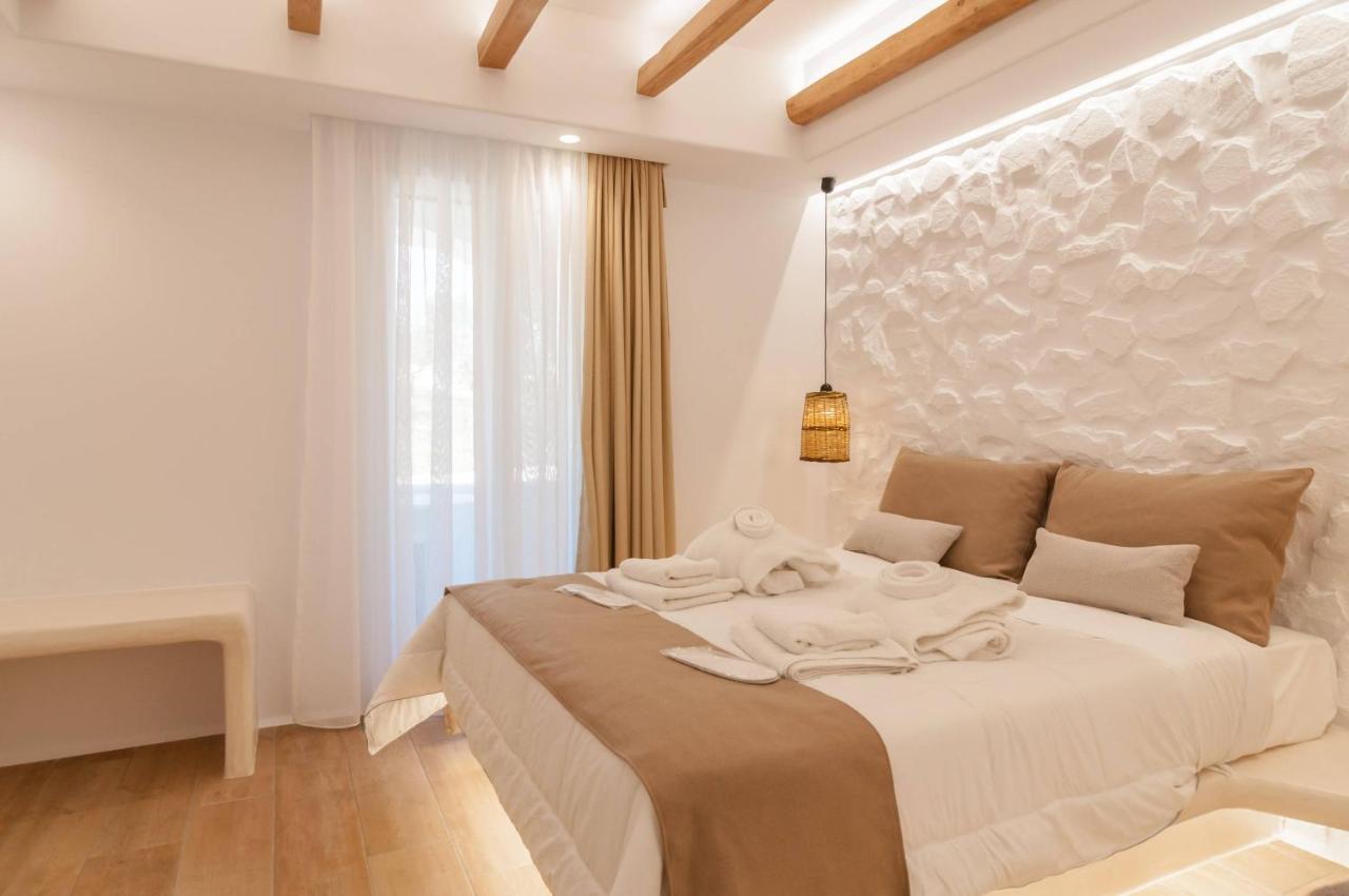 Adriana Hotel 3*